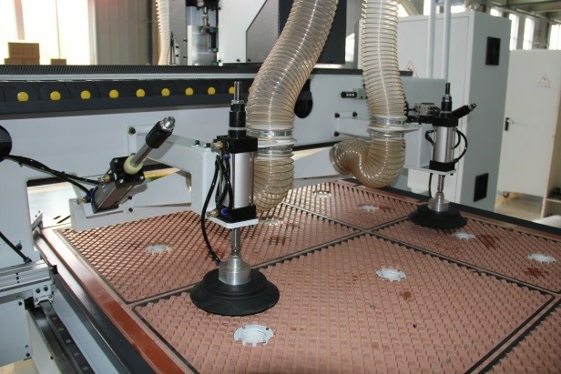 Фрезерный станок с ЧПУ BJD-Z5 2030