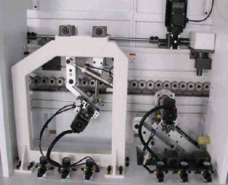 Кромкооблицовочный автоматический станок BJD F730J