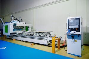 Четрырёхосевой обрабатывающий центр Changfeng CF SC4x4