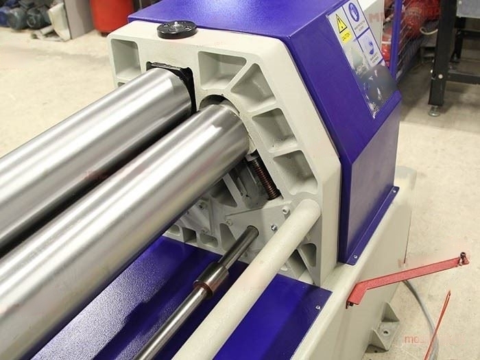 Электромеханические промышленные вальцы Bendmak CYL 140-20/4.5