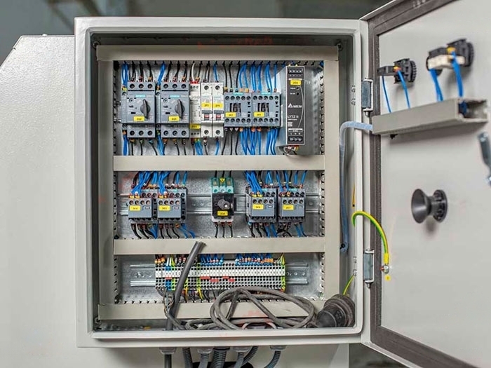 Мощные трехвалковые вальцы ST3 170-20/6