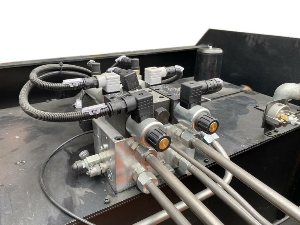 Листогибочный пресс MetalMaster Vartek BasicForm 3100x135