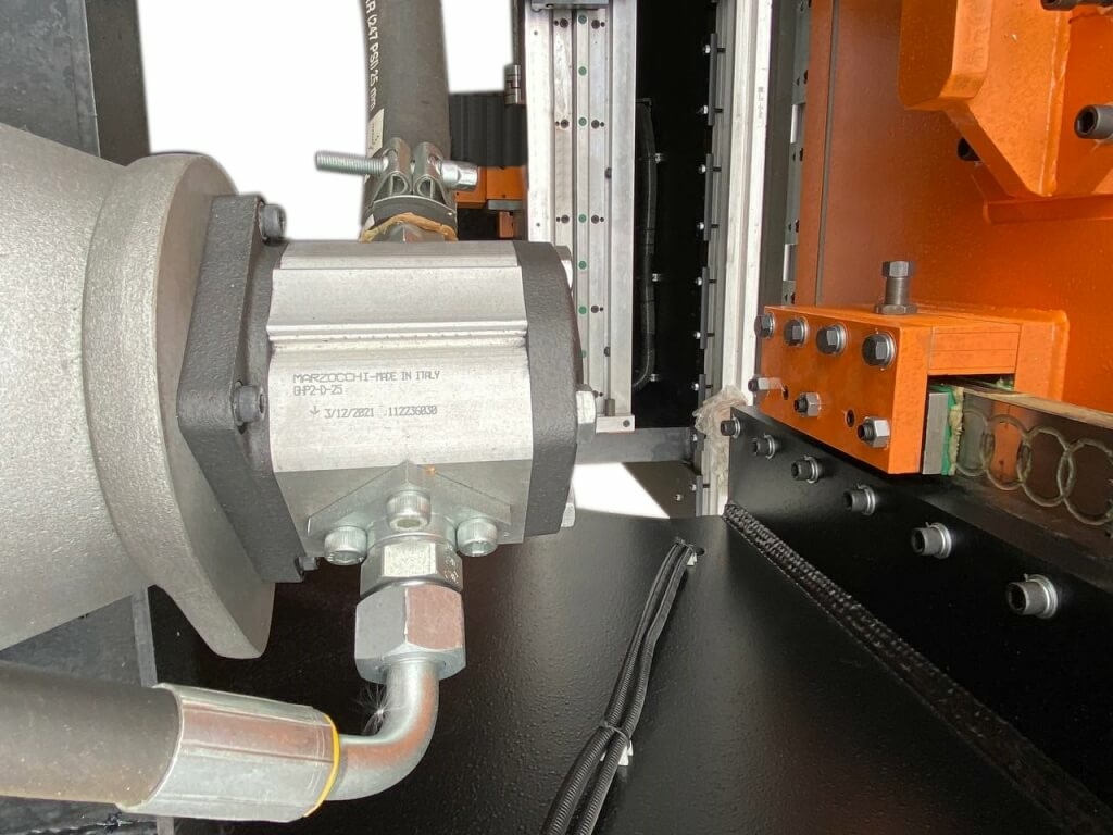 Листогибочный пресс MetalMaster Vartek BasicForm 3100x135