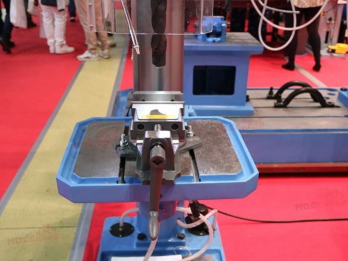 Сверлильный станок Z5050