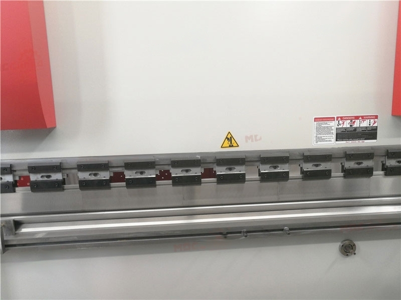 Вертикальный листогибочный пресс WC67Y-80T/2500