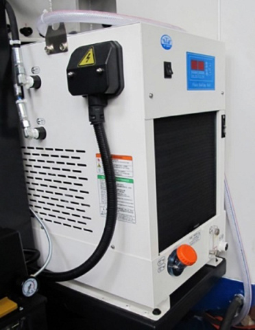 Вертикальный обрабатывающий центр KVL900