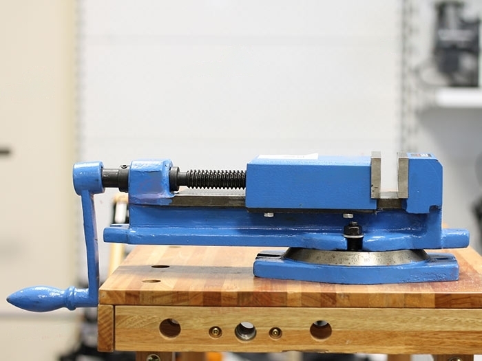 Станочные тиски TQC 4