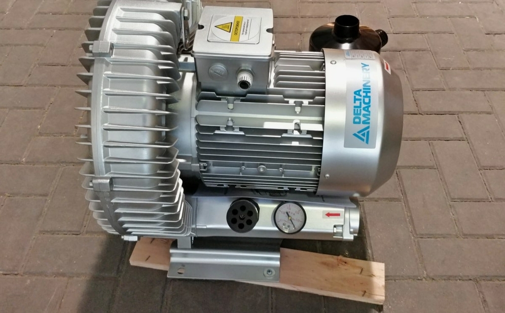 Вихревой вакуумный насос DELTAMACHINERY DM-VP-5500