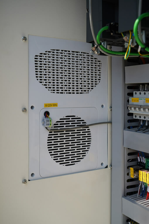 Вертикальный обрабатывающий центр MILLMASTER VMM-1160S с ЧПУ