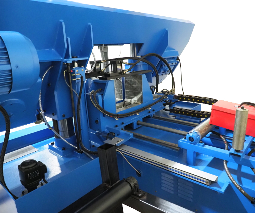 Ленточнопильный станок по металлу MetalCraft GNS4250-IN