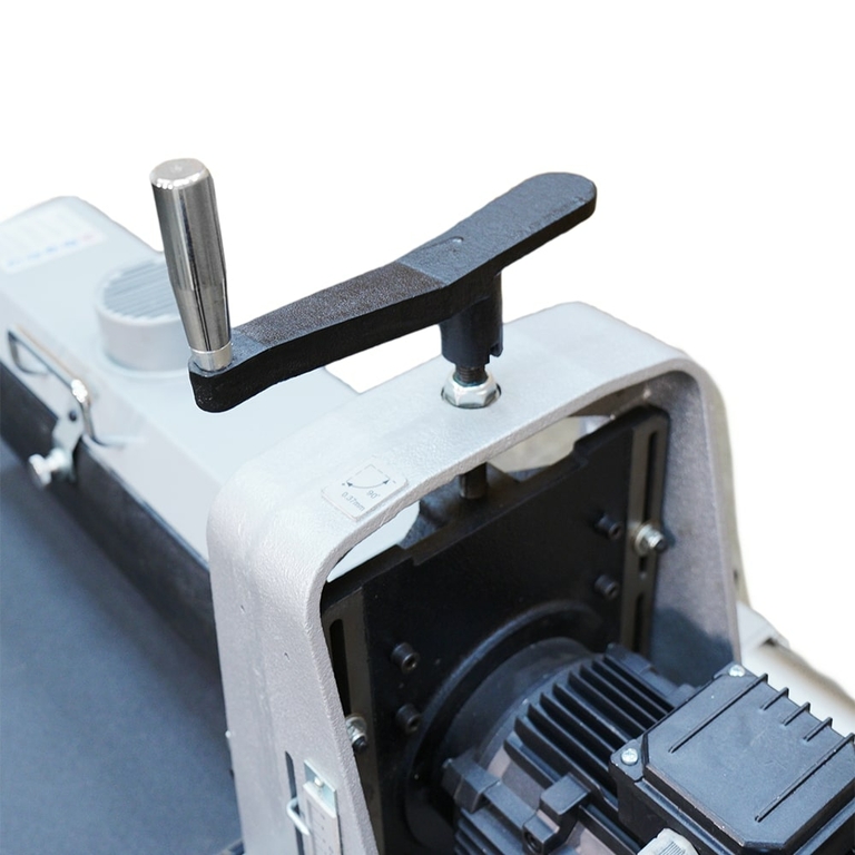 Барабанный шлифовальный станок warrior w0605  максимальная ширина обработки 812 мм мощность двигателя 1,1 квт