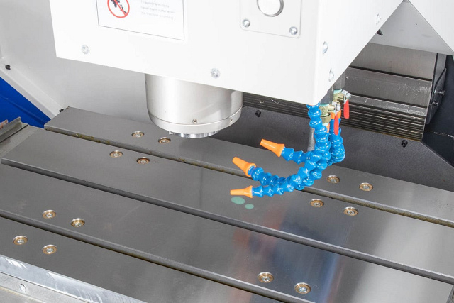 Фрезерный обрабатывающий центр 650S