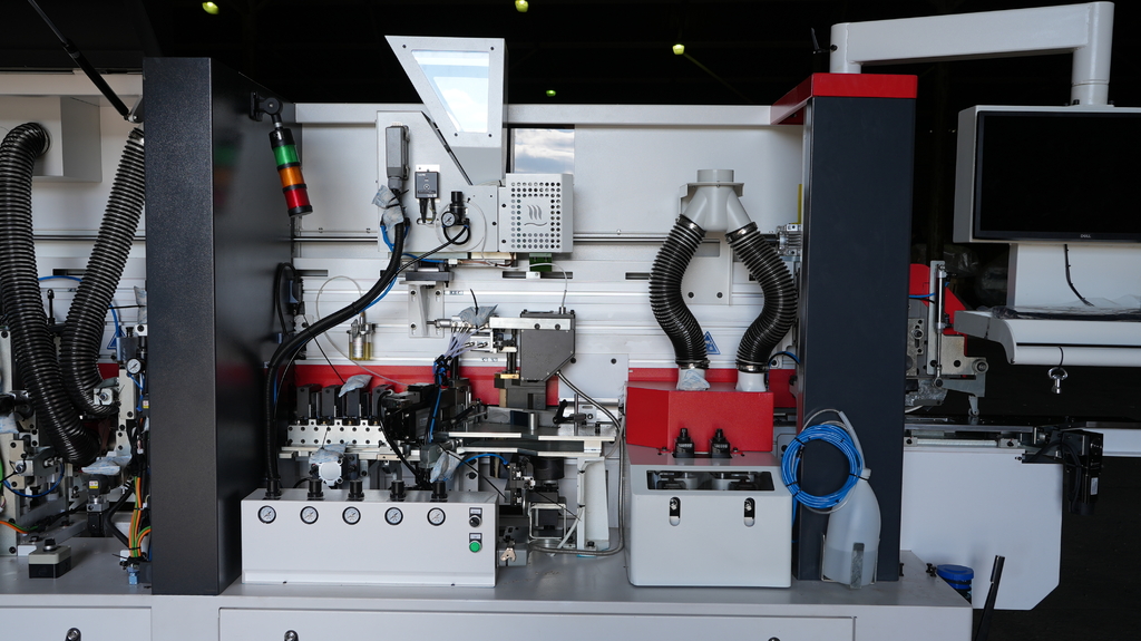 Кромкооблицовочный автоматический станок ALTESA SUPERSET NC 5650RF SERVO