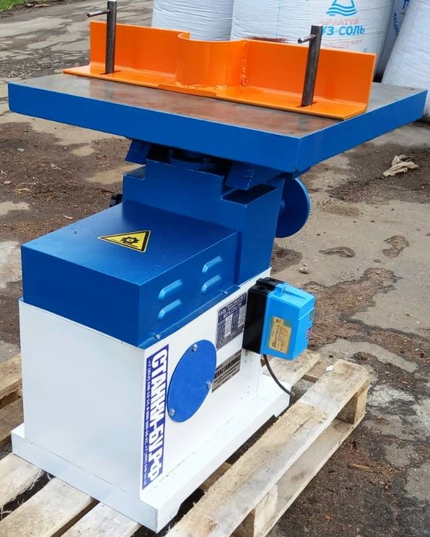 Фрезерный станок MXS5115A б/у