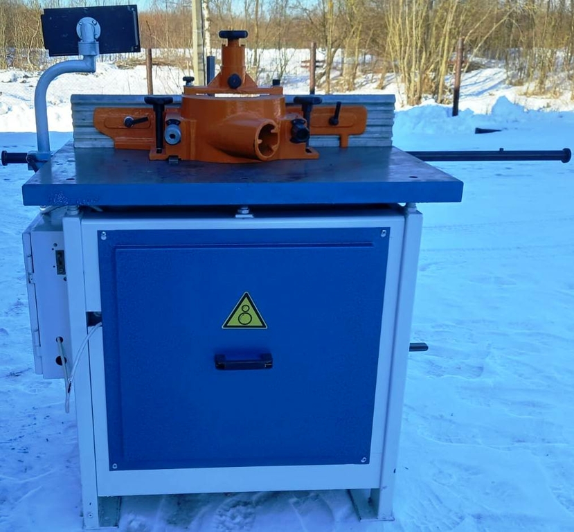 Фрезерный станок Ф-130-04 б/у, 2 эл. скорости (Ф-130-04.240213)