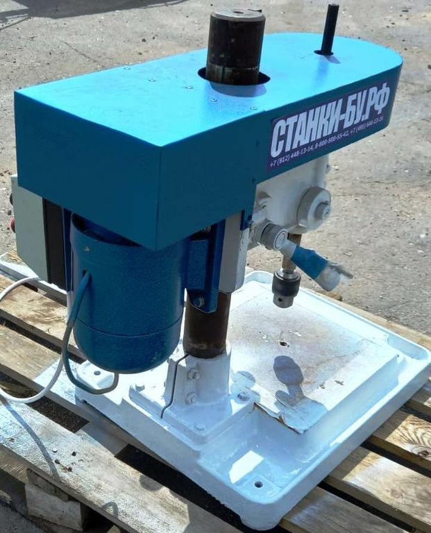 Настольно сверлильный станок 2М110 б/у