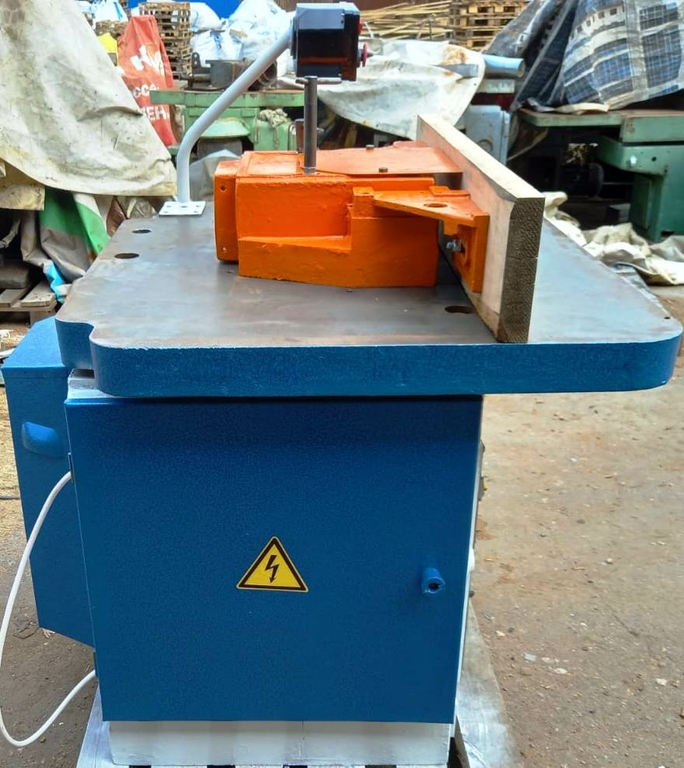 Фрезерный станок ФСШ 2ск. вращения 7000 и 3500 об/мин б/у