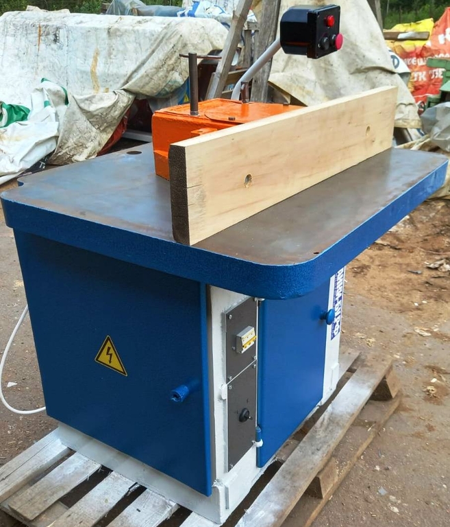 Фрезерный станок ФСШ 2ск. вращения 7000 и 3500 об/мин б/у