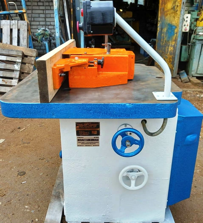 Фрезерный станок ФСШ 2ск. вращения 7000 и 3500 об/мин б/у