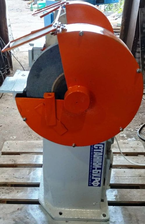 Точильно шлифовальный станок 3К634 б/у