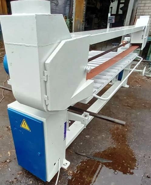 Ленточно шлифовальный станок ШЛПС-6 б/у. Длина стола 2600мм