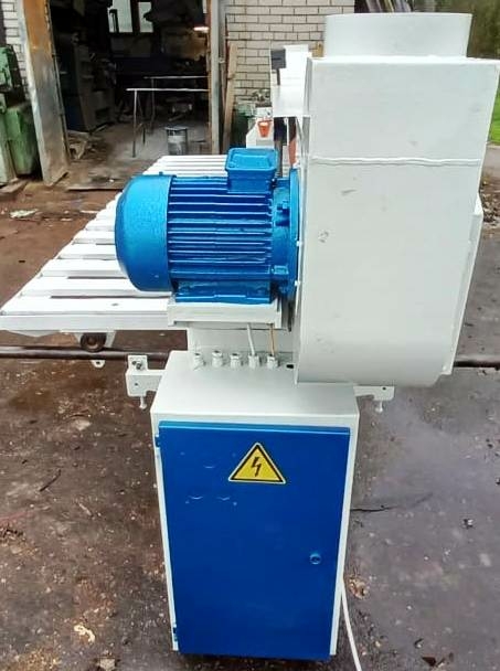 Ленточно шлифовальный станок ШЛПС-6 б/у. Длина стола 2600мм