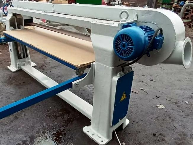 Ленточно шлифовальный станок ШЛПС-6 б/у. Длина стола 2000мм