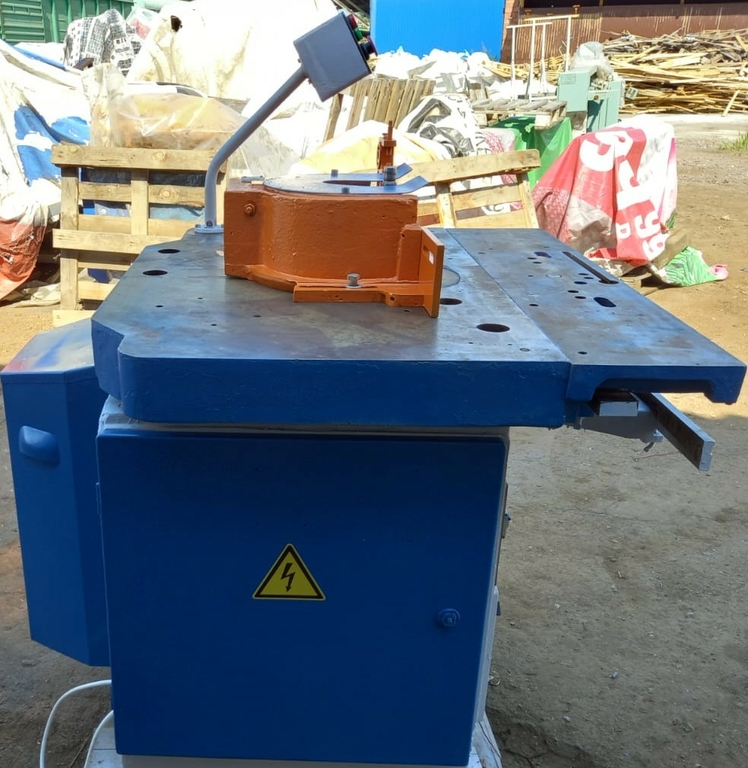 Фрезерный станок ФСШ-1А б/у 4ск. вращ.