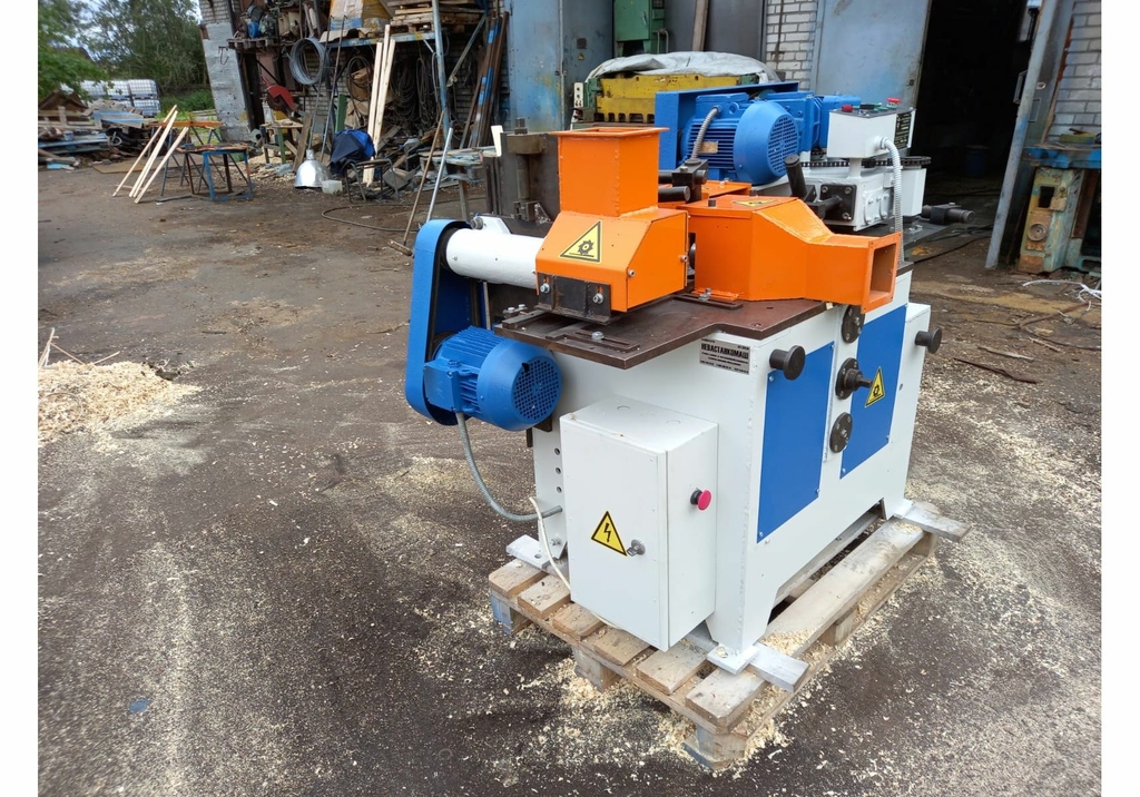 Станок четырехсторонний продольно-фрезерный ПФС 13-15-4 б/у