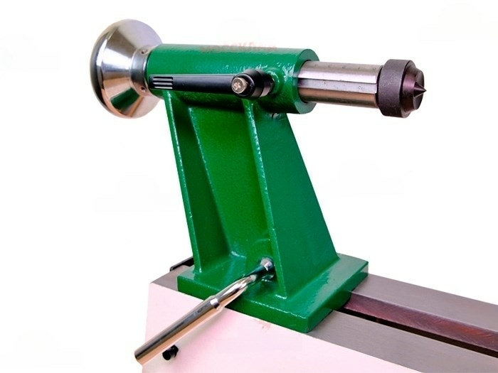 Настольный токарный станок по дереву DML 305