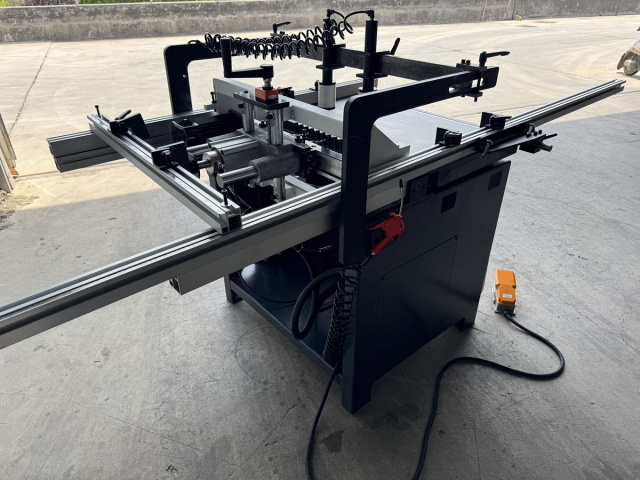 Сверлильно-присадочный станок Filato FL-21 PRO