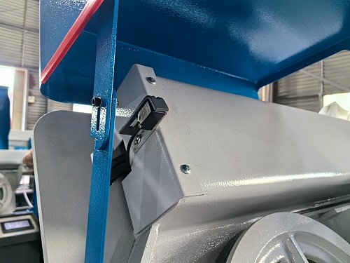 Ленточнопильный станок MetalTec MBS 330/50 CH (угол 90°)