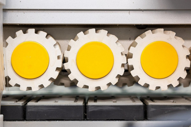 Автоматический кромкооблицовочный станок Nanxing NB8CHJQ