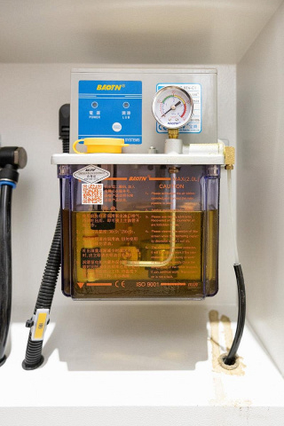 Форматно-раскроечный центр с ЧПУ Nanxing NP638DR