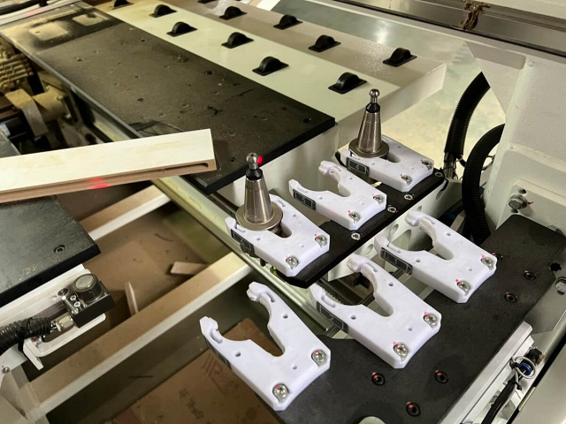 Сверлильно-присадочный центр с ЧПУ Nanxing NCB612TS