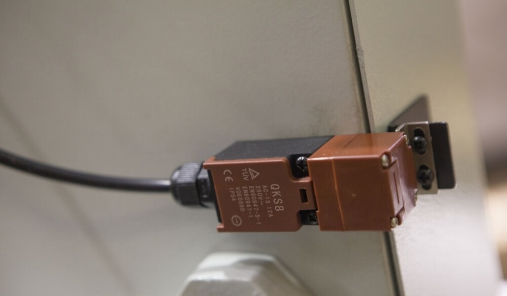 Станок гидравлический двухколонный Stalex TBK-4228А (271211) с поворотной рамой