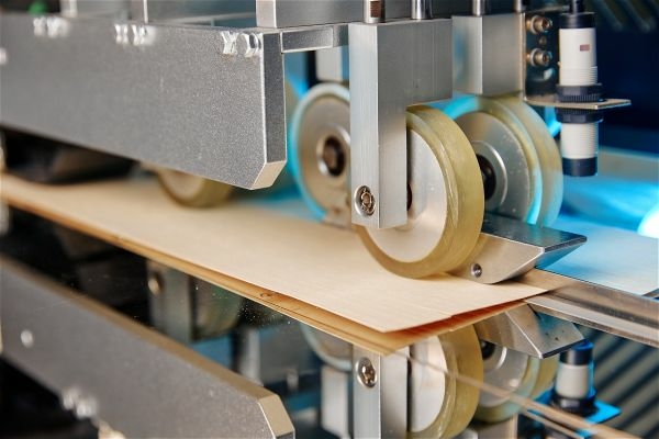 Станок для сшивки шпона Jian-Cheng LS-1800