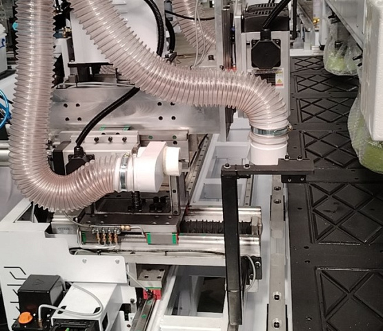 Торцевой сверлильно-присадочный центр с ЧПУ Beaver SWIFT HSD 4S