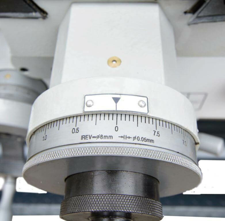 Токарно-винторезный станок Metal Master Z46100 RFS