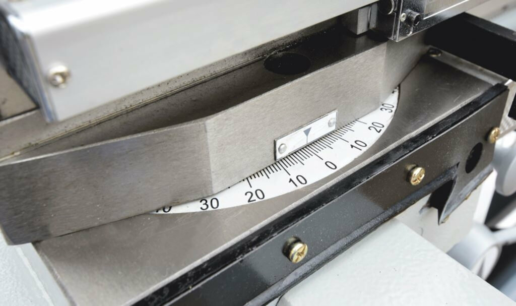 Токарный станок Metal Master Z46150 DRO