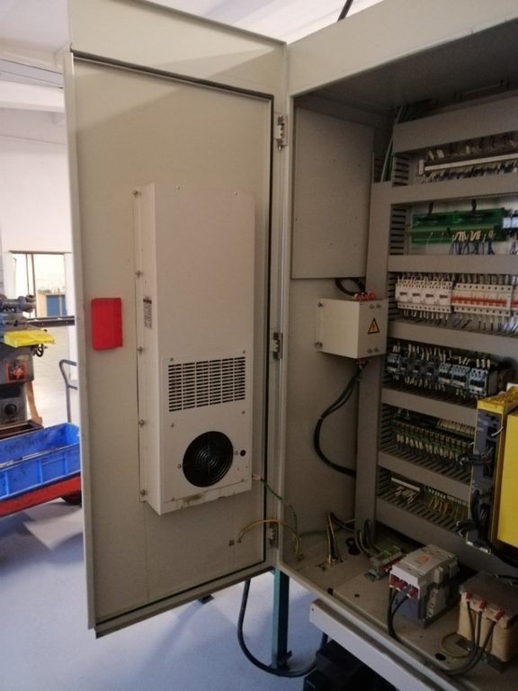 Вертикальный обрабатывающий центр с ЧПУ MetalTec TOPMILL 850S