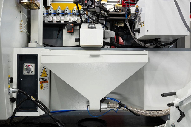 Двухсторонний кромкооблицовочный станок Nanxing NB7HS2P-PC