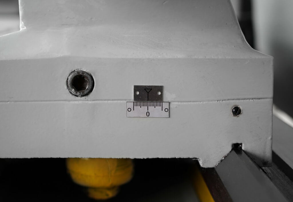 Токарно-винторезный станок Metal Master ZM 50150D DRO RFS