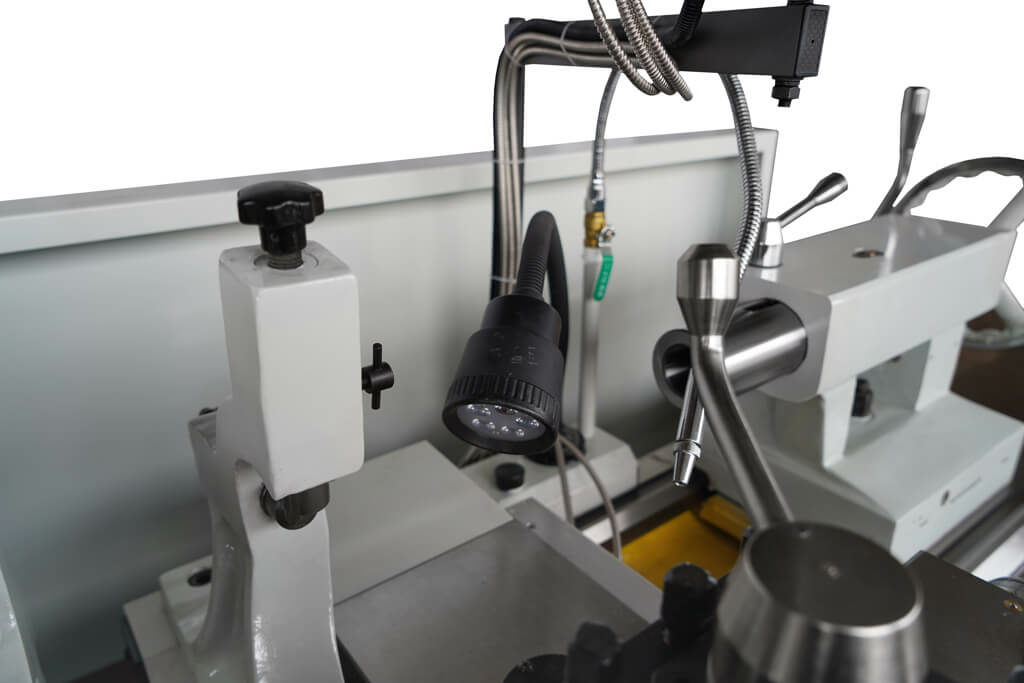 Токарно-винторезный станок Metal Master ZM 50150D DRO RFS