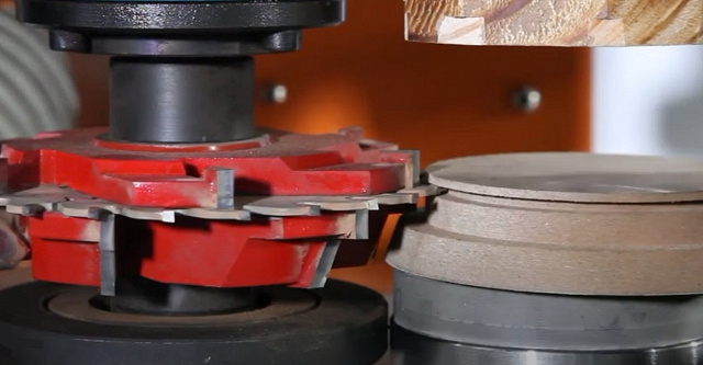 Карусельные копировально-фрезерные станки легкой серии EcoWood LH300-1