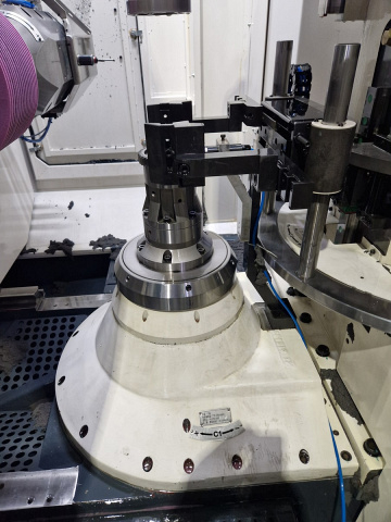 Зубошлифовальный  станок с ЧПУ SPITZEN SGG-320