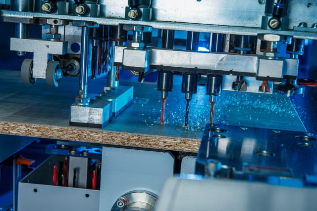 Автоматический сверлильно-присадочный центр с ЧПУ Beaver SWIFT Turbo 1200-HС