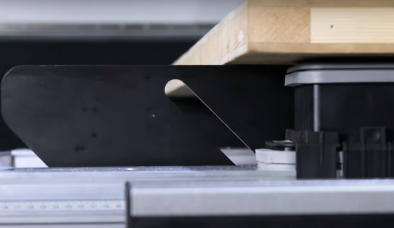 Обрабатывающий ЦЕНТР С ЧПУ с боковым шпинделем AES VEGA PRO EVO