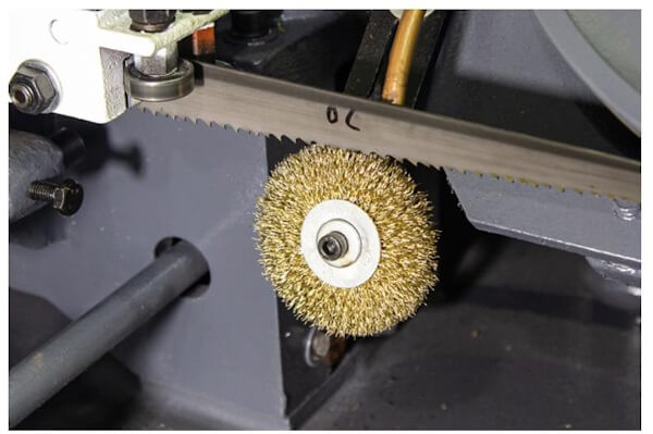 Ленточнопильный двухколонный станок Metal Master MGH-300E