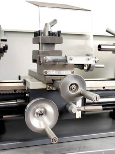 Настольный токарно-винторезный станок Metal Master MML 2140V